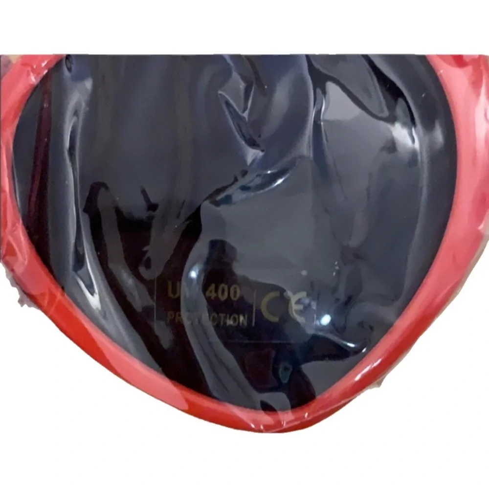 Red Heart Shaped Sunglasses 🕶 New In Bag - perfect for Taylor Swift - Picture 5 of 5